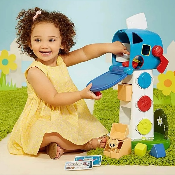 Little Tikes Learning Mailbox with Colors Shapes & Numbers sounds/talks toys - Picture 1 of 11
